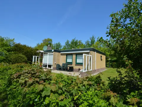 Prachtig gelegen vakantiebungalow met veel privacy nabij De Koog