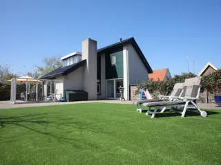 Onthaasten in gezellig vakantiehuis met omheinde tuin