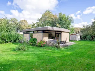 Rustig gelegen bungalow in de buurt van De Slufter