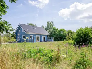 Vrijstaand vakantiehuis net buiten het gezellige dorp De Koog