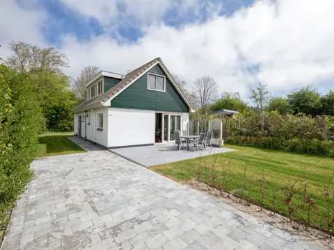 Ruime bungalow rustig gelegen in de buurt van natuurgebied De Slufter