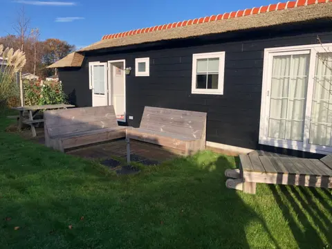 Ruim en modern ingericht chalet in boerderij stijl vlakbij het bos