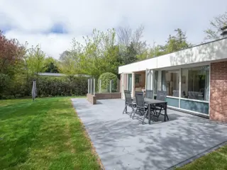 Vrijstaand vakantiehuis bij De Slufter