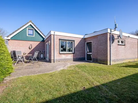 Rustig gelegen bungalow dichtbij strand en De Cocksdorp