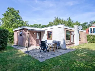 Vrijstaande bungalow op park Slufterduin vlakbij natuurgebied