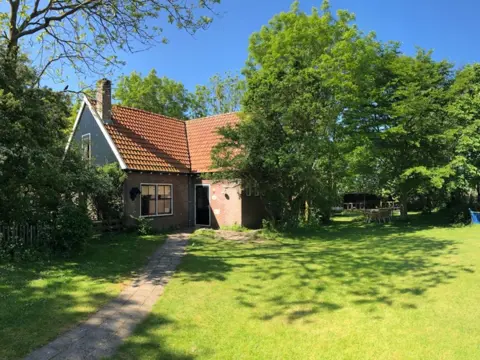 Groepsaccommodatie met een centrale ligging op Texel