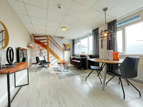 Rustig gelegen appartement tussen Den Burg en duingebied