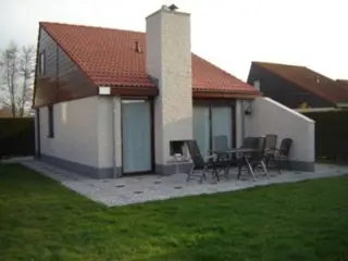 Comfortabel vakantiehuis heerlijk gelegen in het bos