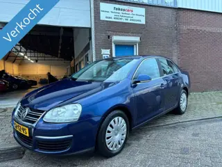 Volkswagen Jetta 2.0 FSI Comfortline (bj 2007)