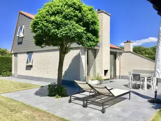 Comfortabel vakantiehuis met heerlijke tuin bij het bos