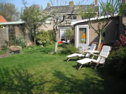 Charmant ingericht zomerhuisje bij het centrum van De Koog