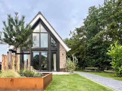Modern ingericht vakantiehuis aan de rand van het dorp