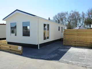 Modern chalet dichtbij Noordzeestrand en De Koog