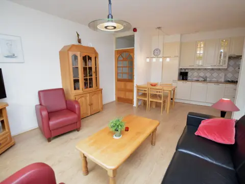 Comfortabel appartement met terras aan tuinzijde vlakbij De Koog