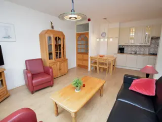 Comfortabel appartement met terras aan tuinzijde vlakbij De Koog