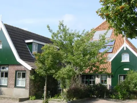 Sfeervol ruim vakantiehuis in voormalige boerderij bij Den Hoorn