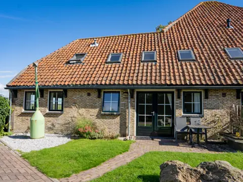 Appartement in een monumentaal pand in De Hoorn