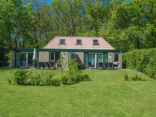 Twee-onder-een-kap vakantiehuis op prachtige locatie bij De Koog