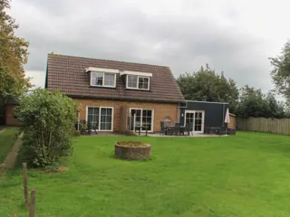 Kindvriendelijk landelijk gelegen vakantiehuis ten zuiden van De Koog