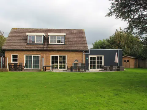 Kindvriendelijk landelijk gelegen vakantiehuis ten zuiden van De Koog
