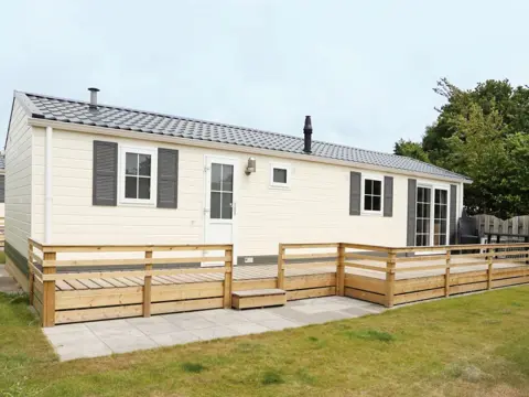 Chalet met eigen sauna op een leuk centraal gelegen park