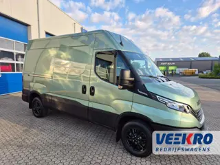 IVECO DAILY 3500Kg 160PK automaat. UIT VOORRAAD LEVERBAAR! BPM VRIJ!!!!