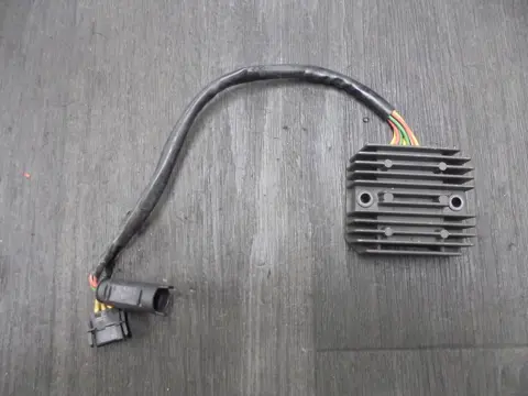 SPANNINGSREGELAAR BMW F 800 GS Adventure 2013 - 2014 / 2015