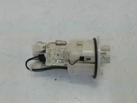 BRANDSTOFPOMP Yamaha YZF R1 2007 - 2008