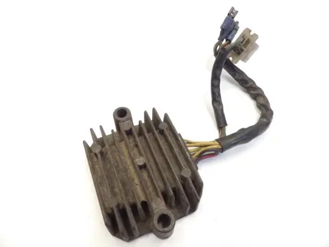 SPANNINGSREGELAAR Honda CB 650 1983 - 1985