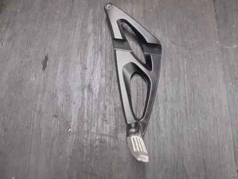 DUO VOETSTEUN LINKS BMW K 1300 S 2008 - 2013