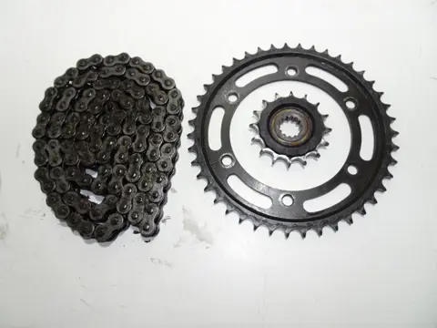 KETTING EN TANDWIELEN SET Yamaha YZF 750 1993 - 1995