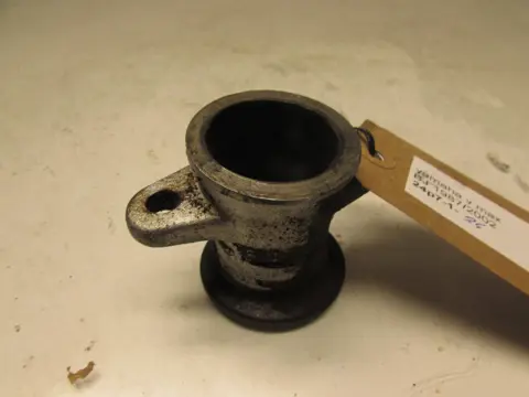 UITLAATBOCHTEN Yamaha V max 1987 - 2002