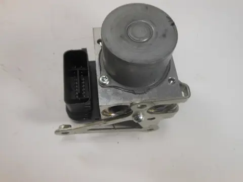 ABS POMP Yamaha MT 09 2013 - 2017 / 2018 - 2020