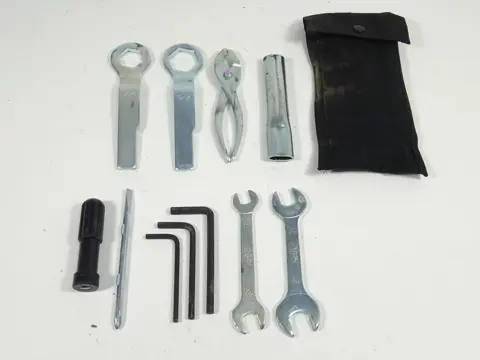 GEREEDSCHAPSET Kawasaki Z 900 2017 - 2019