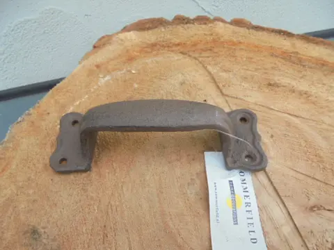 GIETIJZEREN DEURHANDVAT RECHTHOEK GROOT NIEUW