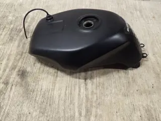 TANK Suzuki GSX R 750 1994 - 1995