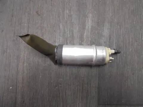 BRANDSTOFPOMP BMW R 1200 C Montauk 2003 - 2005