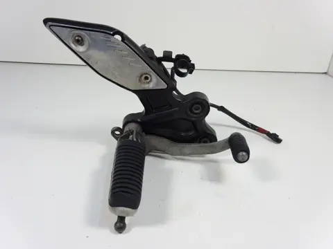RECHTER SCHETSPLAAT Yamaha FZ8 2010 - 2015