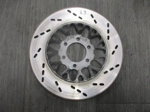 RECHTER REMSCHIJF VOOR Suzuki GSX 750 1984 - 1986