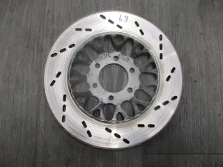 RECHTER REMSCHIJF VOOR Suzuki GSX 750 1984 - 1986