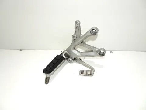 RECHTER SCHETSPLAAT Honda CBR 600 F 1999 - 2000