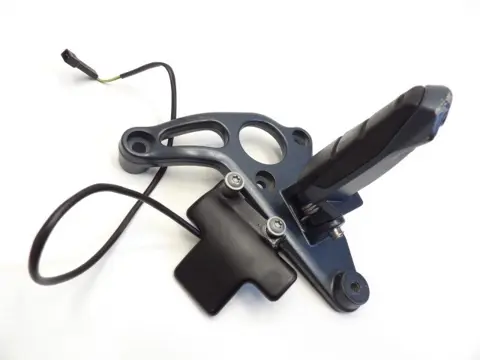 RECHTER SCHETSPLAAT BMW R 1150 R 2001 - 2005