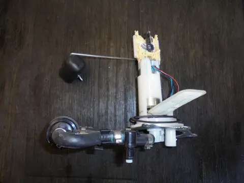 BRANDSTOFPOMP BMW G 310 GS 2016 - 2020