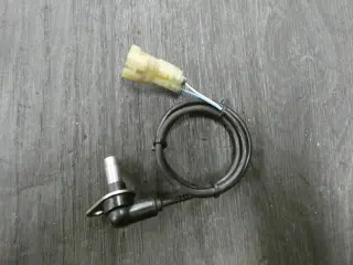 ABS SENSOR VOOR Triumph Speed Triple 1050 2011 - 2012