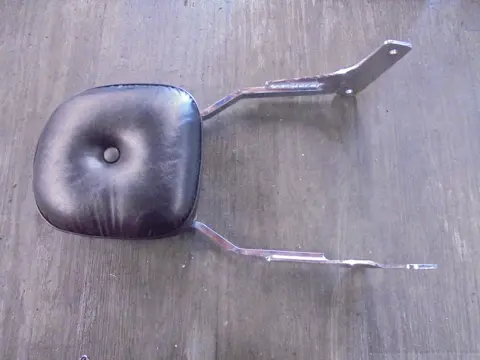 RUGSTEUN SISSYBAR Honda VT 1100 1987 - 1995