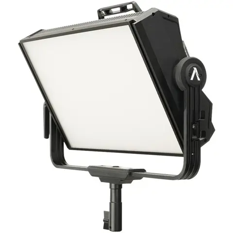 Aputure Nova P300c LED light