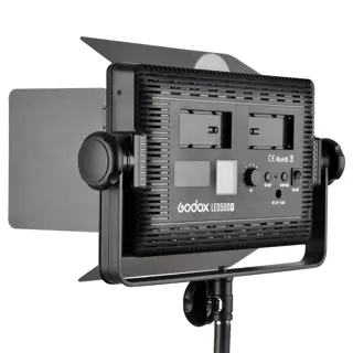 Godox Led 500Y met barndoor