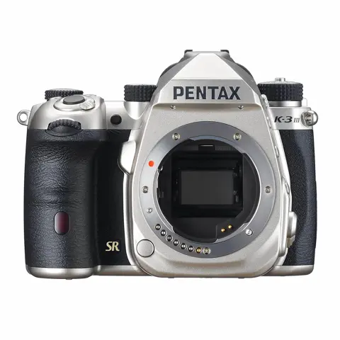 Pentax K-3 Mark III Zilver + 18-135mm WR Black