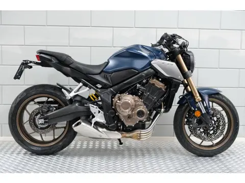 Honda CB 650 R (bj 2021)