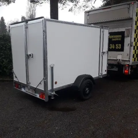 Gesloten aanhangwagen roca